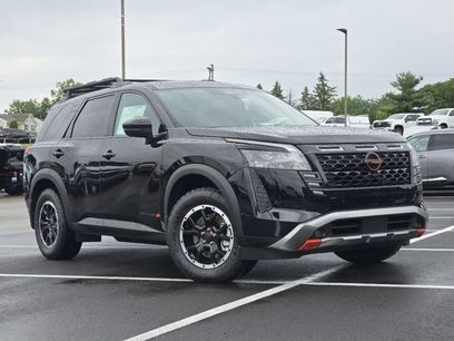 New 2026 Nissan Pathfinder Rock Creek w/ Rock Creek Premium Package