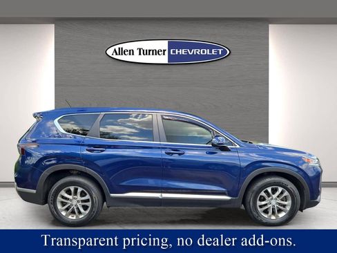 Used 2020 Hyundai Santa Fe SE AWD/4WD image 2