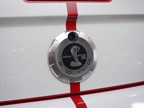 Used 2009 Ford Mustang Shelby GT500 image 13