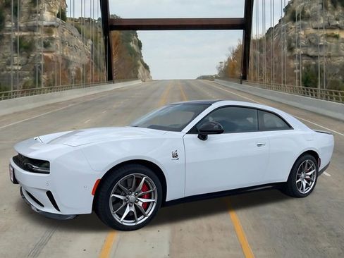 New 2025 Dodge Charger Daytona Scat Pack w/ Track Pack AWD/4WD image 8