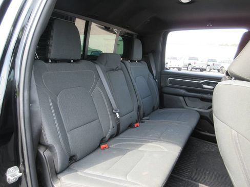 Used 2021 RAM 1500 Big Horn AWD/4WD image 22