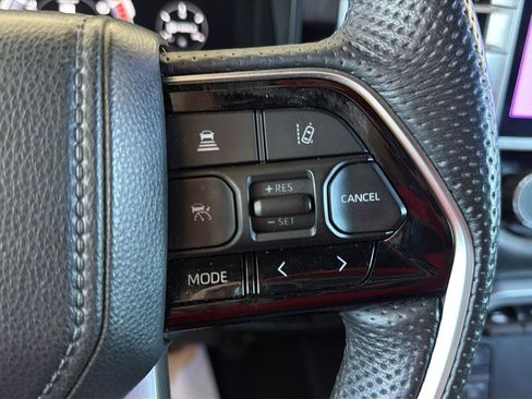 Used 2022 Toyota Tundra Platinum w/ Advanced Package AWD/4WD image 26