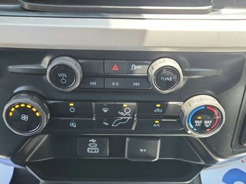 Certified 2025 Ford F250 XLT AWD/4WD image 17