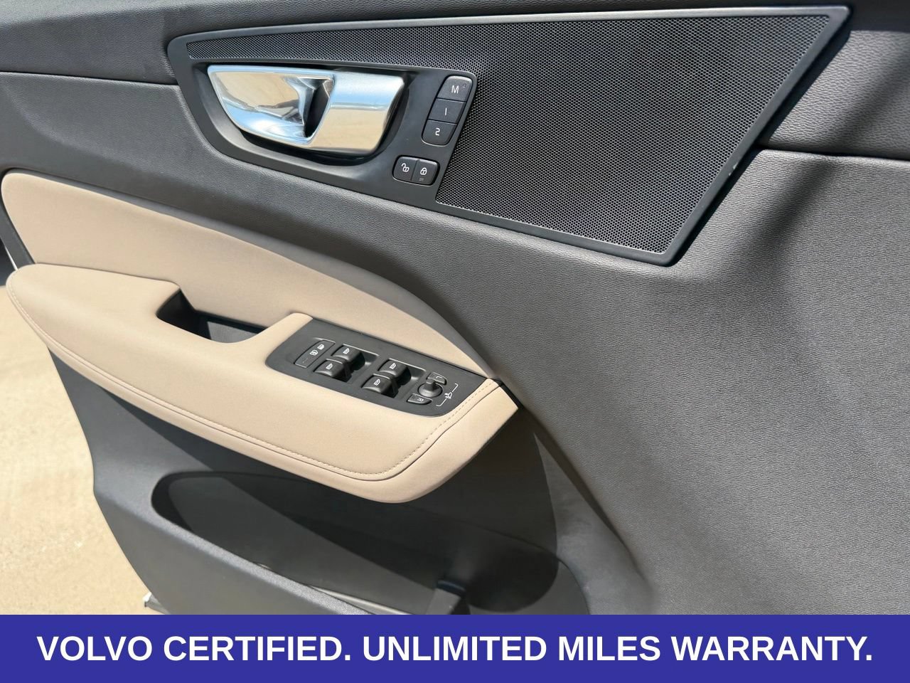 Certified 2026 Volvo XC60 B5 Plus AWD/4WD image 24