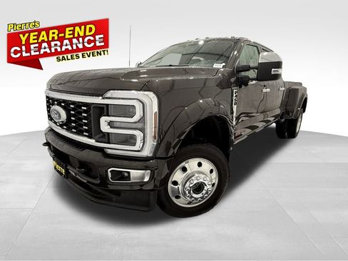 Certified 2025 Ford F450 Platinum w/ Platinum Plus Package image 1