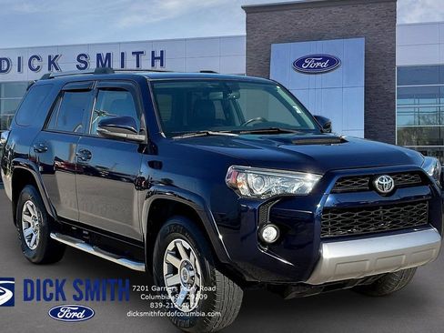 Used 2015 Toyota 4Runner Trail Premium AWD/4WD image 3