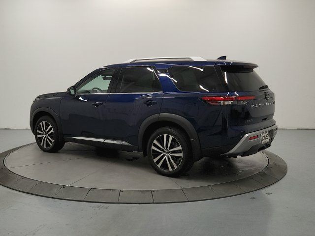 Used 2025 Nissan Pathfinder Platinum w/ Cargo Package AWD/4WD image 6