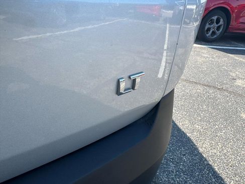 Used 2020 Chevrolet Traverse LT w/ LPO, Floor Liner Package image 62