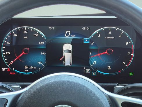 Certified 2020 Mercedes-Benz GLB 250 image 34