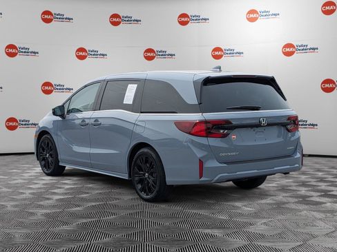Certified 2025 Honda Odyssey Sport-L image 7