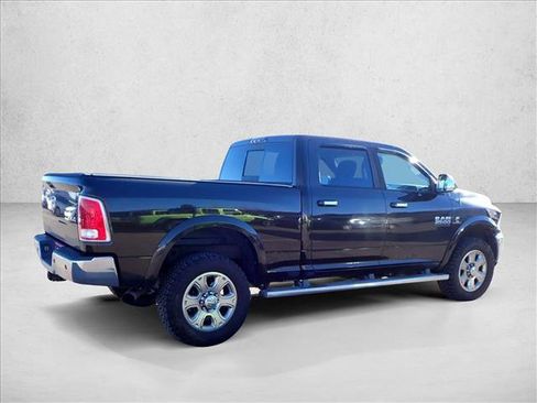 Used 2014 RAM 2500 Laramie w/ Convenience Group image 4