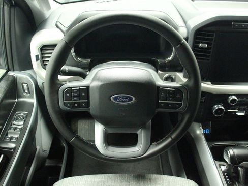 Used 2023 Ford F150 Lightning XLT image 21