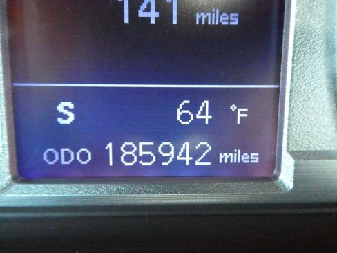 Used 2015 Toyota 4Runner SR5 Premium w/ Four Season Floor Mat Package AWD/4WD image 37