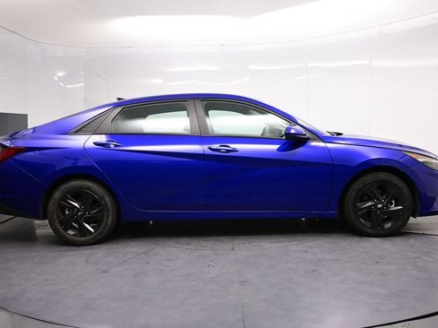 Used 2023 Hyundai Elantra Blue w/ Cargo Package FWD image 5