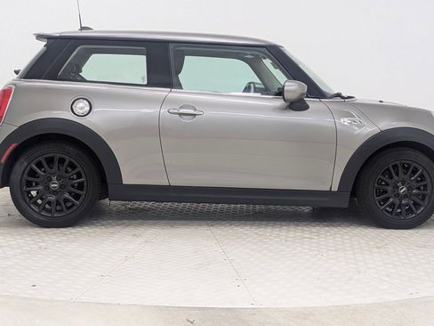 Used 2020 MINI Cooper S image 8