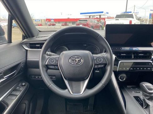 Certified 2024 Toyota Venza Nightshade image 14