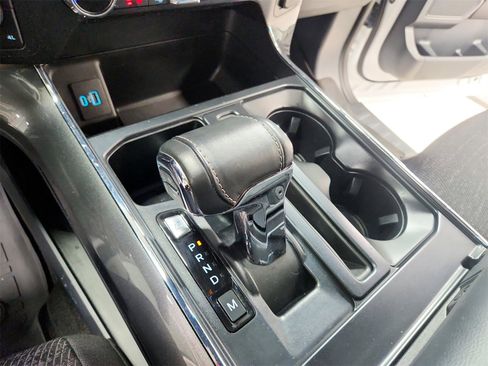 Used 2022 Ford F150 XLT w/ Equipment Group 302A High image 25