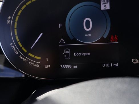 Certified 2024 MINI Cooper SE FWD image 16
