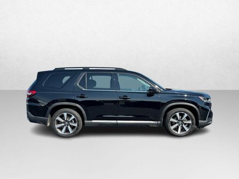 Used 2023 Honda Pilot Elite image 2