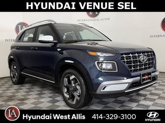 New 2026 Hyundai Venue SEL video 1