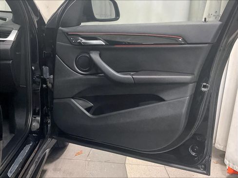 Used 2021 BMW X1 xDrive28i w/ Convenience Package image 12