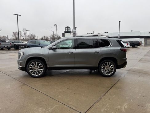 New 2026 GMC Acadia Denali w/ Super Cruise Package AWD/4WD image 8