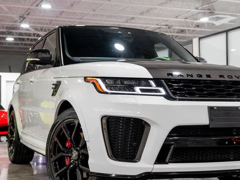 Used 2022 Land Rover Range Rover Sport SVR AWD/4WD image 9