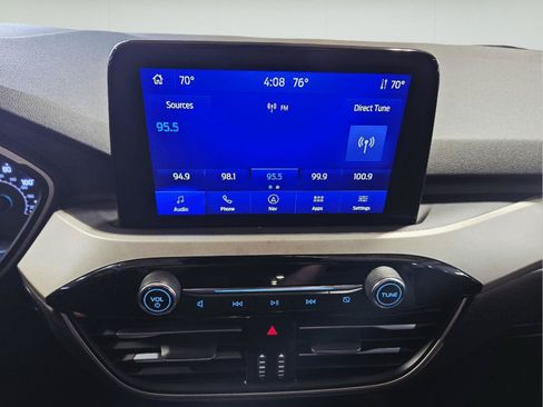 Used 2022 Ford Escape SE w/ Convenience Package FWD image 19