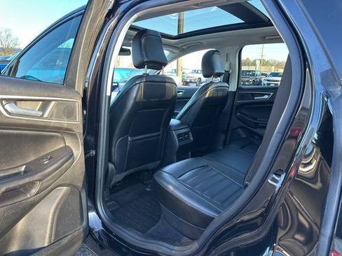 Used 2022 Ford Edge SEL w/ Convenience Package image 24