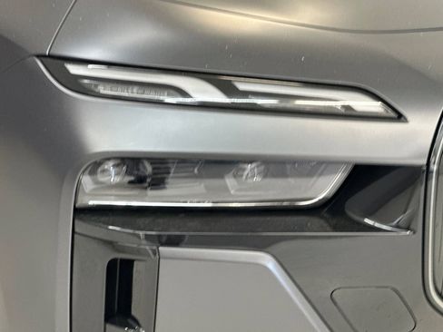 New 2026 BMW i7 eDrive50 w/ M Sport Package image 10