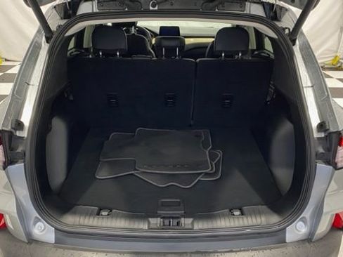 Used 2021 Ford Escape Titanium w/ Titanium Elite Package image 4