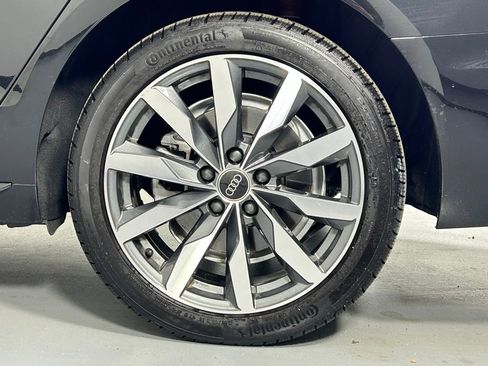 Used 2025 Audi A4 2.0T Premium image 37