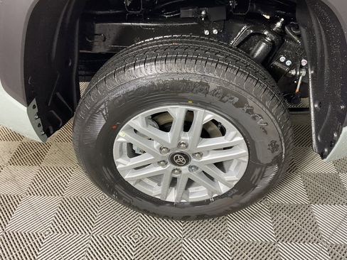 New 2026 Toyota Tundra SR5 image 9
