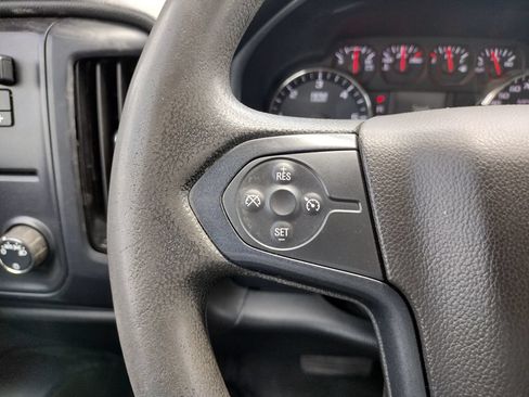Used 2019 Chevrolet Silverado 2500 W/T AWD/4WD image 17