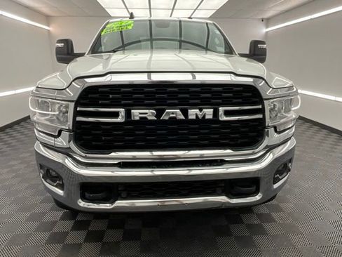 Used 2024 RAM 2500 Big Horn w/ Off Road Package AWD/4WD image 2