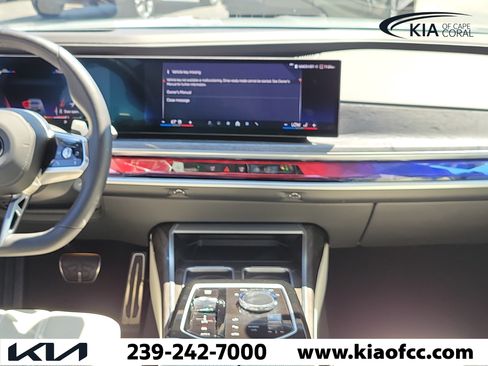 Used 2025 BMW 760i xDrive AWD/4WD image 20