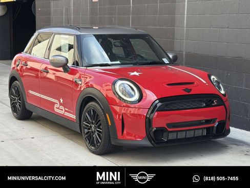 Certified 2023 MINI Cooper S FWD image 1