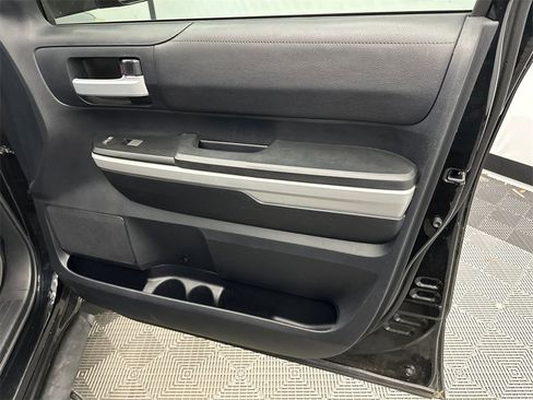 Used 2019 Toyota Tundra SR5 image 15