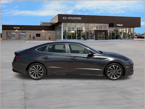 Used 2023 Hyundai Sonata Limited FWD image 8