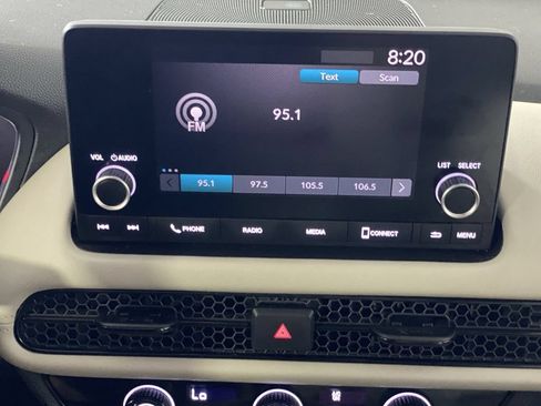 Used 2023 Honda HR-V LX image 12