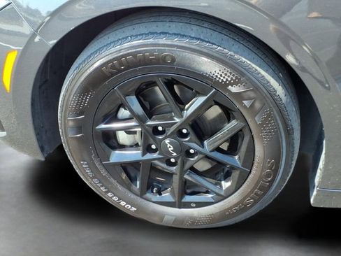 Used 2025 Kia K5 LXS image 18