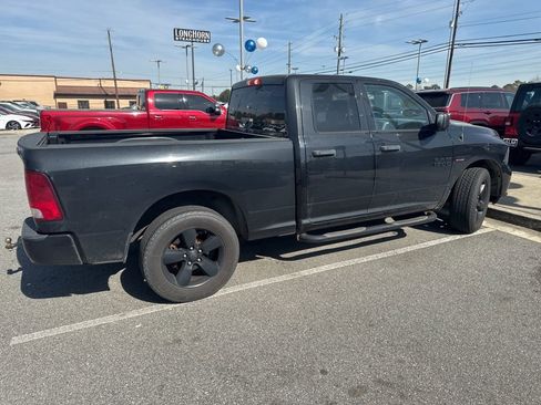 Used 2017 RAM 1500 Express w/ Express Value Package image 5