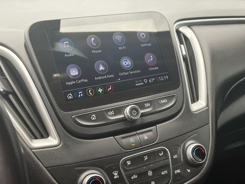 Used 2022 Chevrolet Malibu LT w/ Leather Package image 21