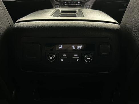 Used 2020 Chevrolet Tahoe Premier AWD/4WD image 29