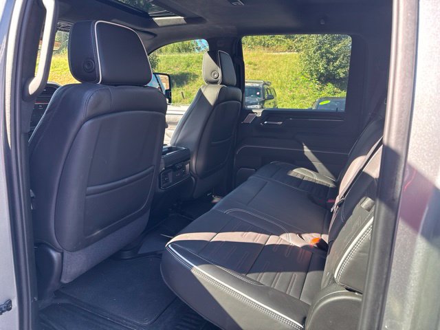 Used 2024 GMC Sierra 2500 AT4X AWD/4WD image 12