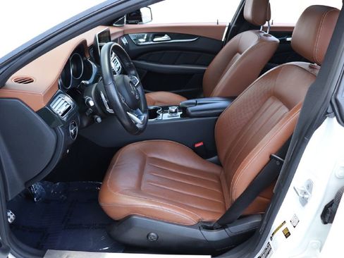 Used 2018 Mercedes-Benz CLS 550 w/ Premium 2 Package image 18