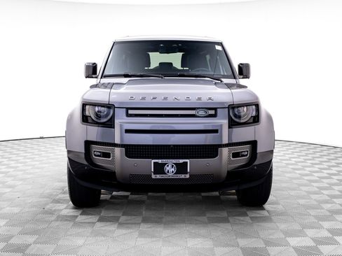 Used 2024 Land Rover Defender 90 X-Dynamic SE AWD/4WD image 8
