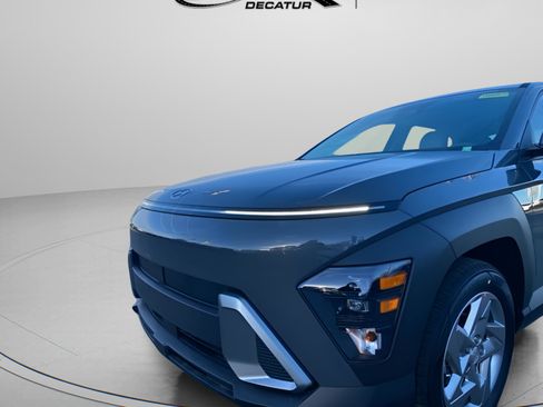 New 2026 Hyundai Kona SE FWD image 5