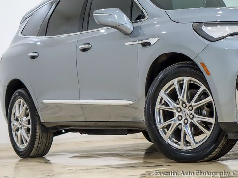 Used 2023 Buick Enclave Essence w/ Experience Buick Package AWD/4WD image 4