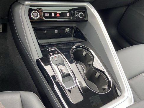 Used 2025 Audi Q5 Premium w/ Convenience Package AWD/4WD image 25